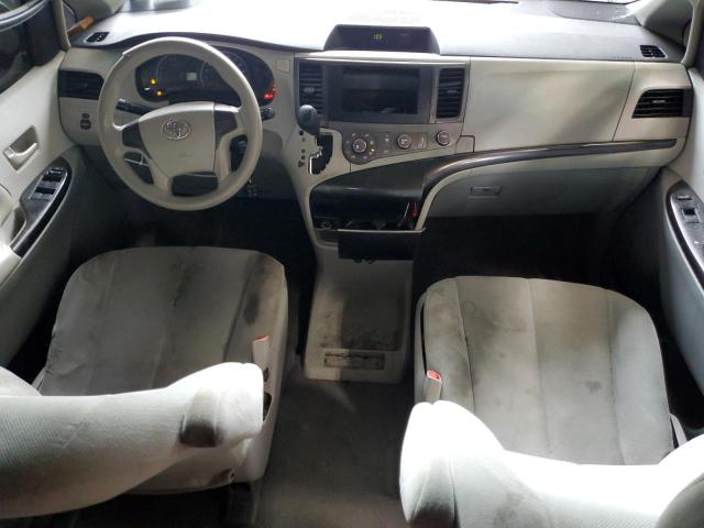 2011 TOYOTA SIENNA - 5TDZK3DC8BS077903