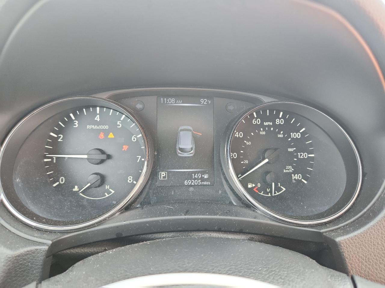 NISSAN ROGUE SPORT S