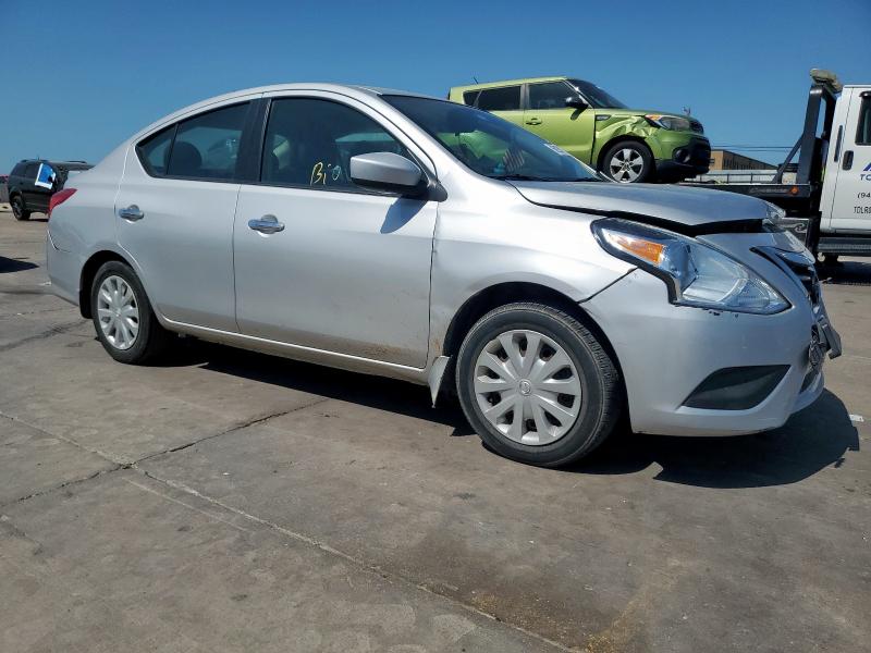 2015 NISSAN VERSA S 3N1CN7AP0FL829894