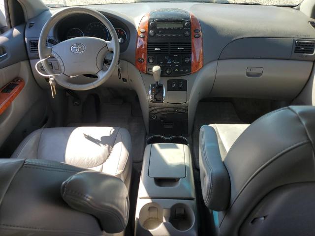 2010 TOYOTA SIENNA XLE - 5TDYK4CC7AS328928