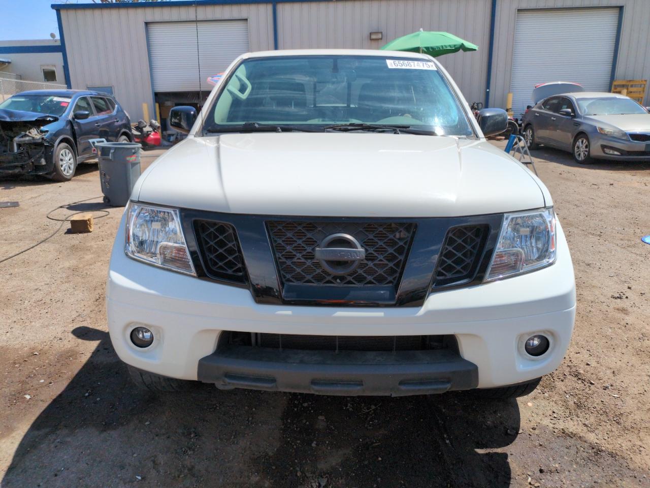 NISSAN FRONTIER S