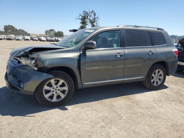 TOYOTA HIGHLANDER