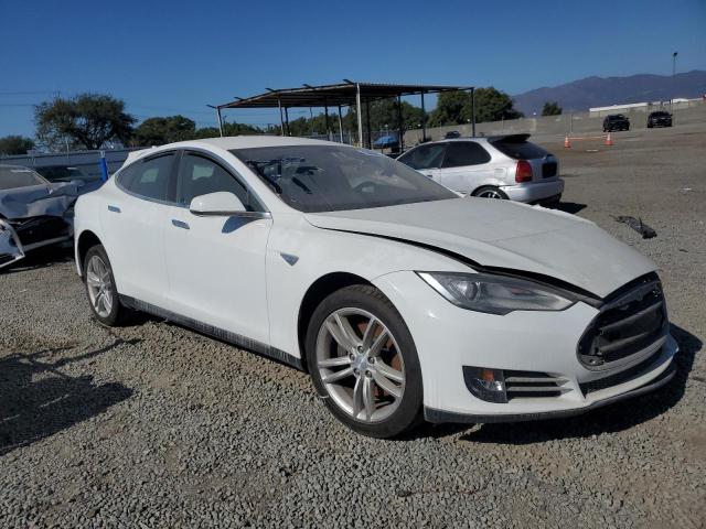 2013 TESLA MODEL S - 5YJSA1CN1DFP11636