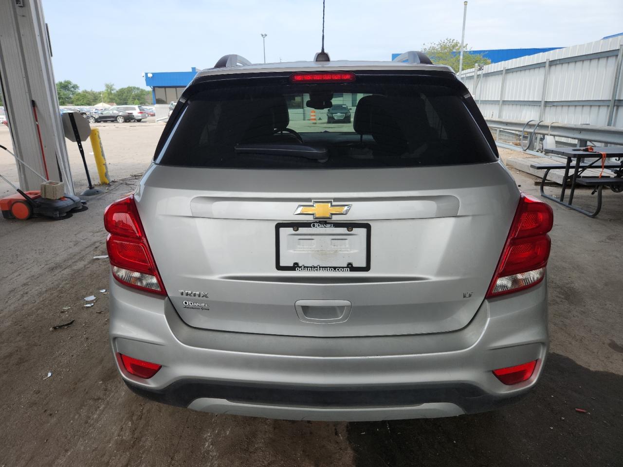 CHEVROLET TRAX 1LT