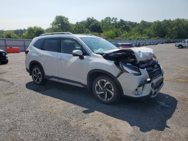 2022 SUBARU FORESTER T JF2SKARC9NH439942