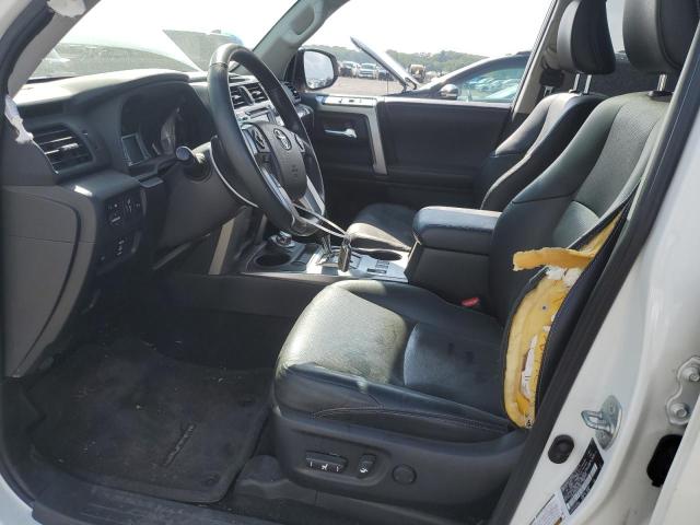2018 TOYOTA 4RUNNER SR - JTEBU5JR9J5557335