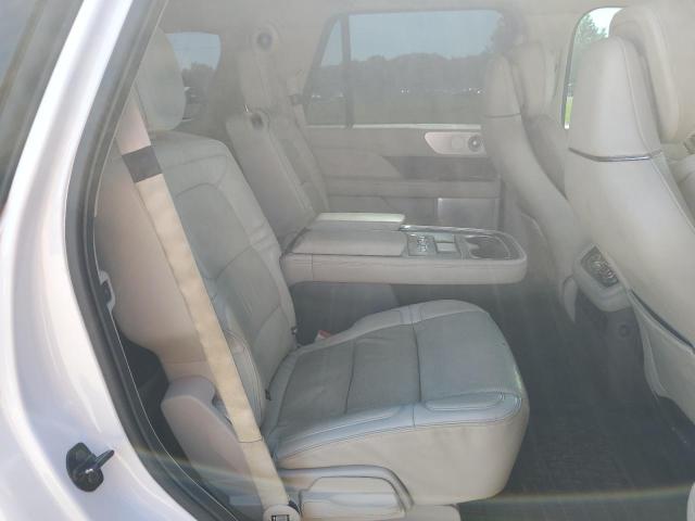2019 LINCOLN NAVIGATOR 5LMJJ2LT6KEL15824