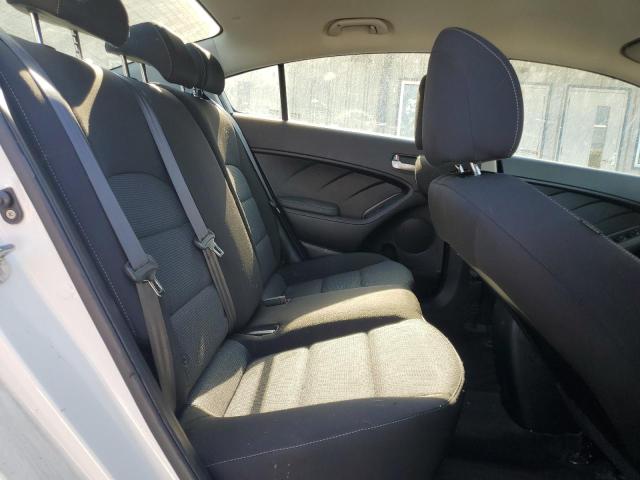 2017 KIA FORTE LX 3KPFK4A77HE099300