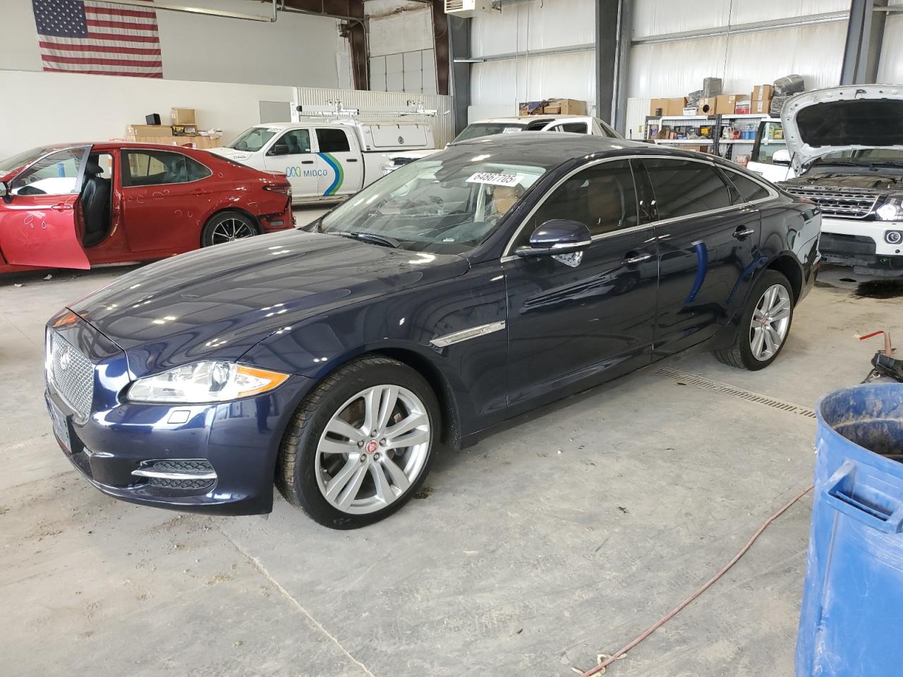 JAGUAR XJ PORTFOLIO