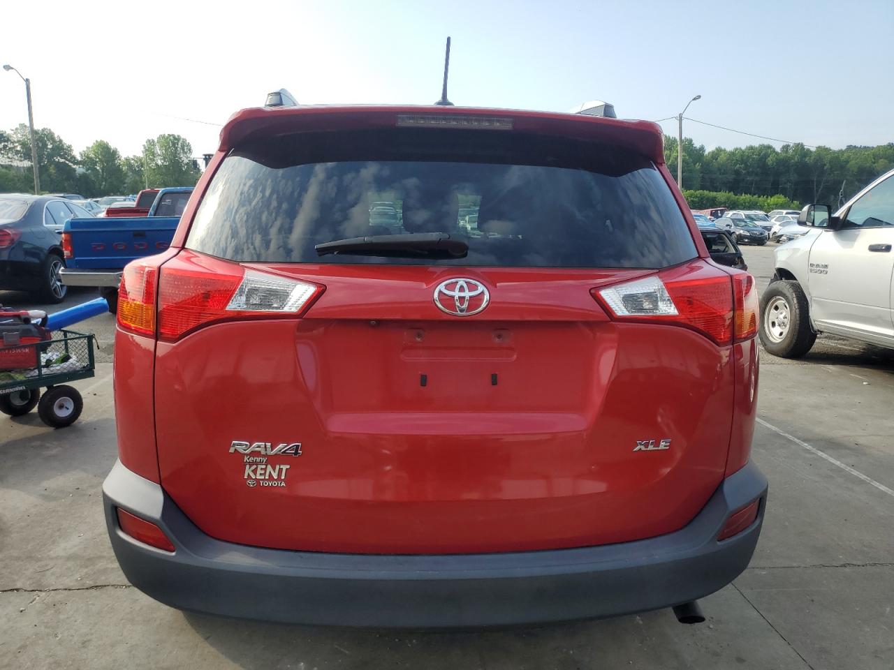TOYOTA RAV4 XLE