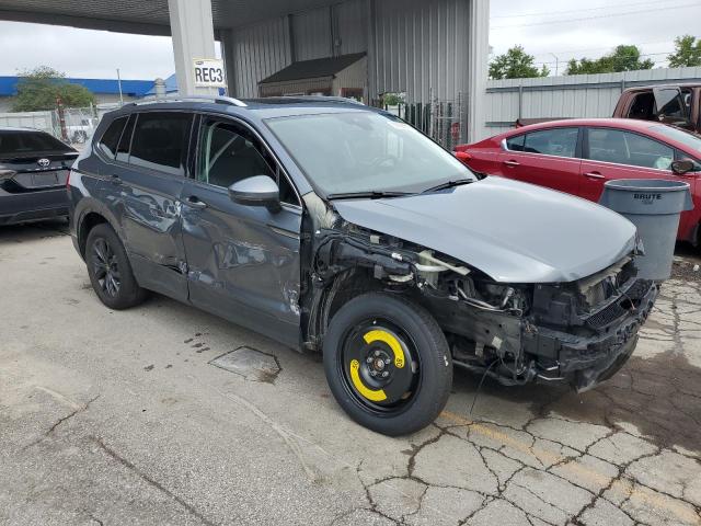 2022 VOLKSWAGEN TIGUAN SE 3VV2B7AX4NM019101