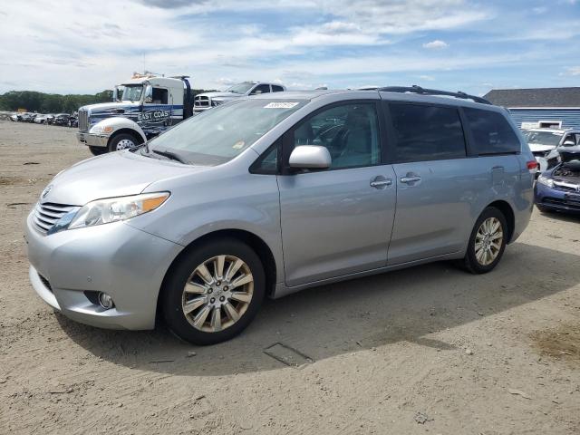 2011 TOYOTA SIENNA XLE - 5TDDK3DC1BS027662