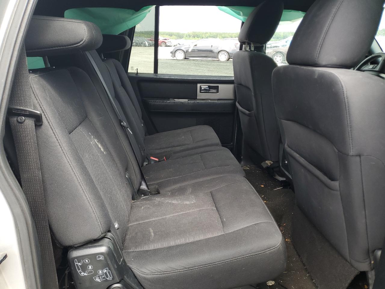 FORD EXPEDITION EL XLT