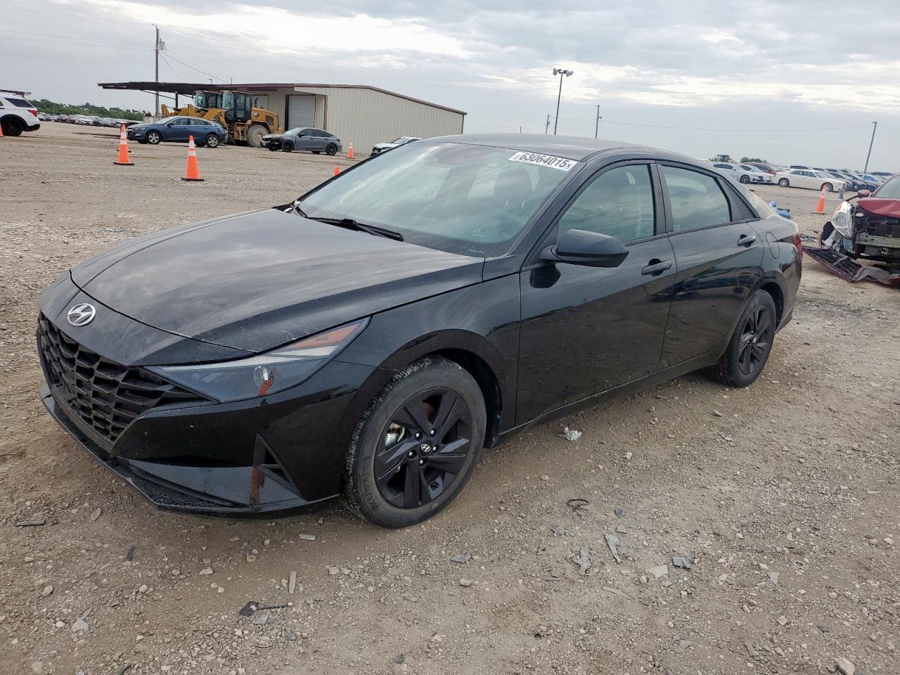 HYUNDAI ELANTRA SEL