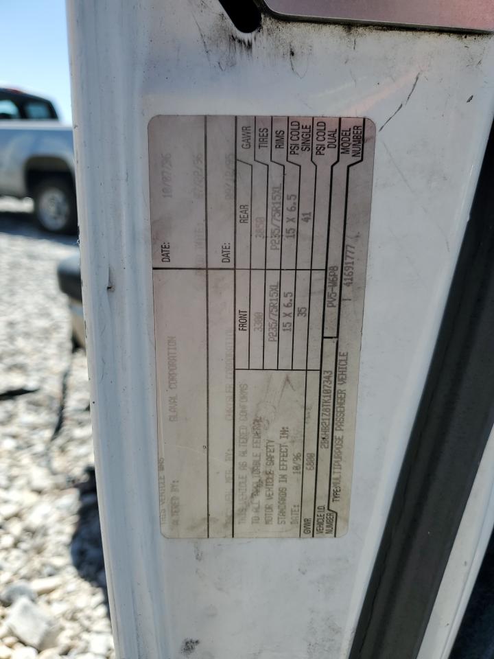 Lot #3256753131 1996 DODGE RAM VAN B2