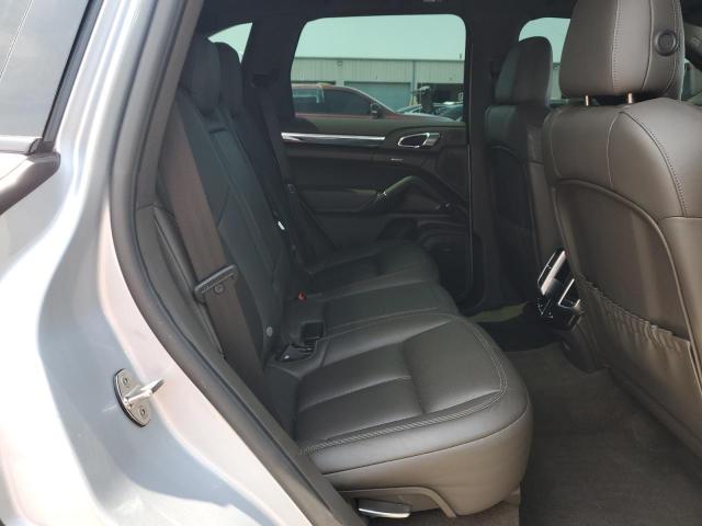 2017 PORSCHE CAYENNE WP1AA2A25HKA83517