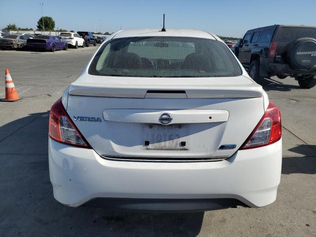 2016 NISSAN VERSA S 3N1CN7AP8GL844483