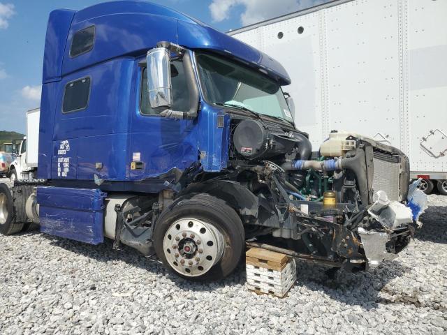 2017 VOLVO VN VNL #3284825520