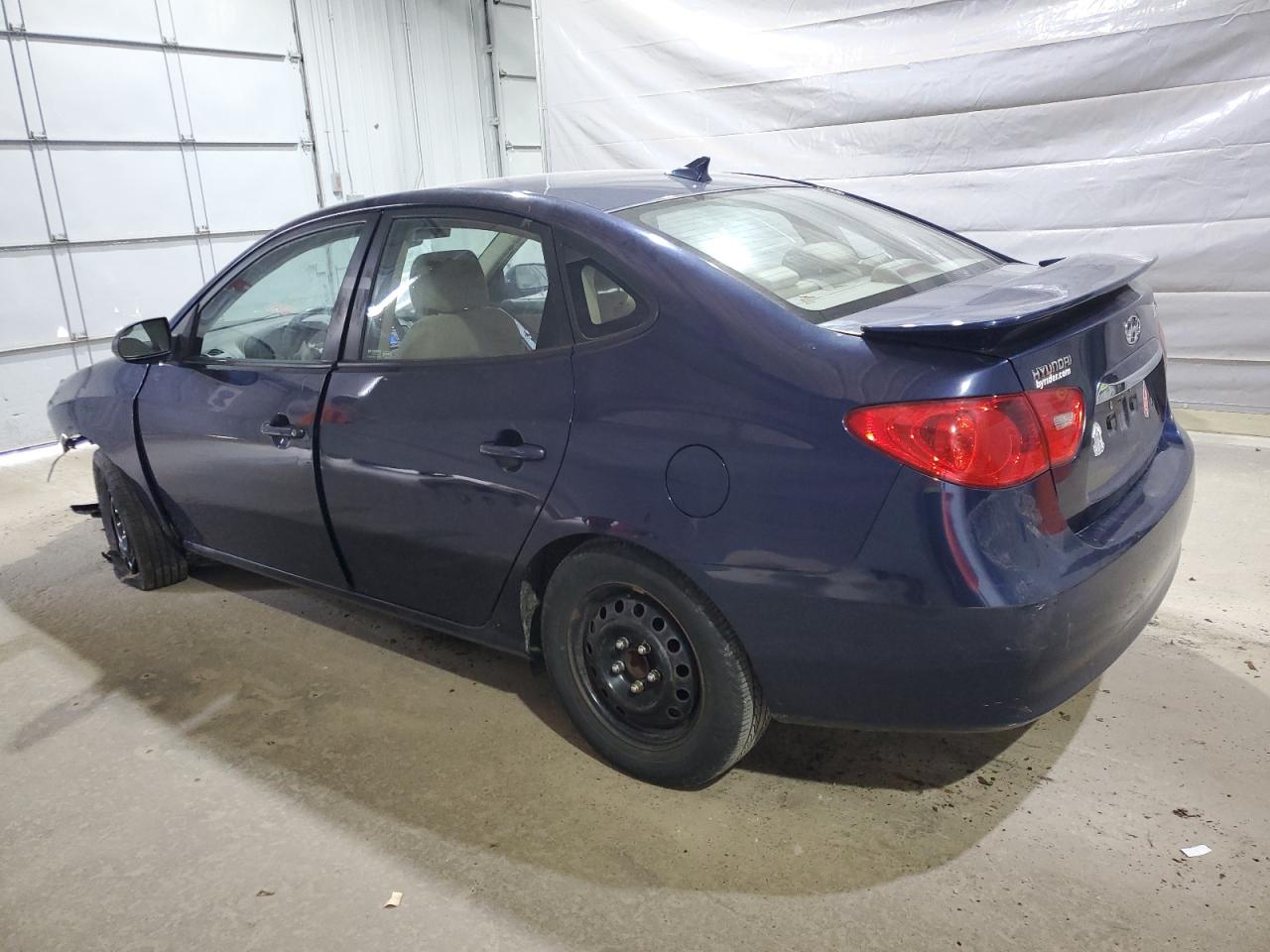 HYUNDAI ELANTRA BLUE