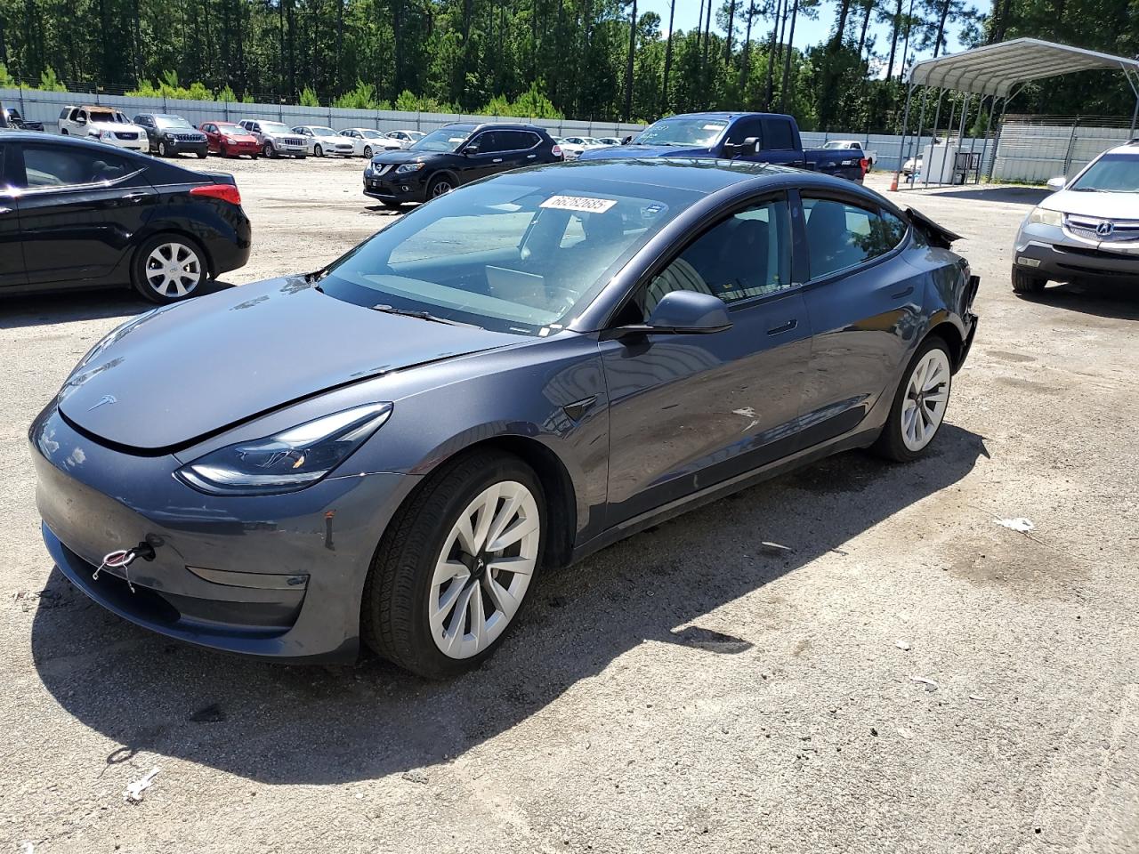 TESLA MODEL 3