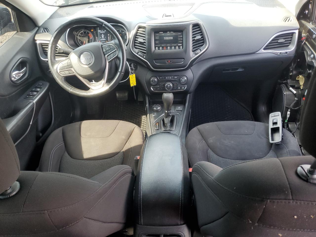 JEEP GRAND CHEROKEE LATITUDE