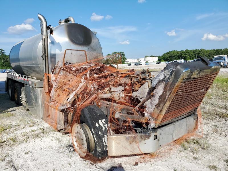 Global Auto Auctions: 2020 FREIGHTLINER 122SD