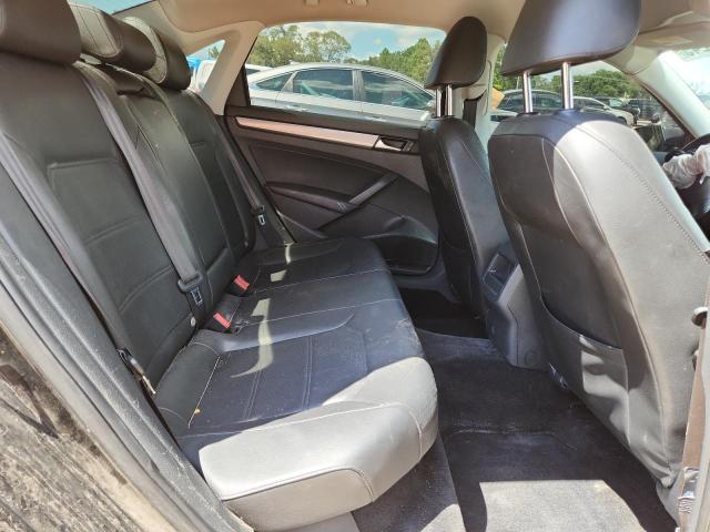 2015 VOLKSWAGEN PASSAT S 1VWAT7A31FC115689