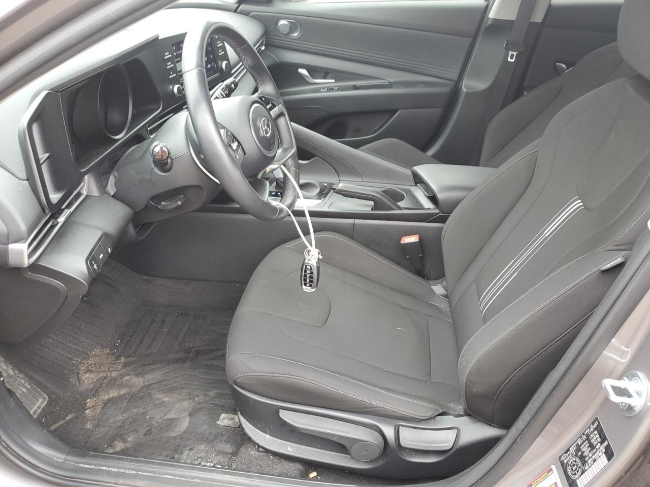 Hyundai Elantra se 2023