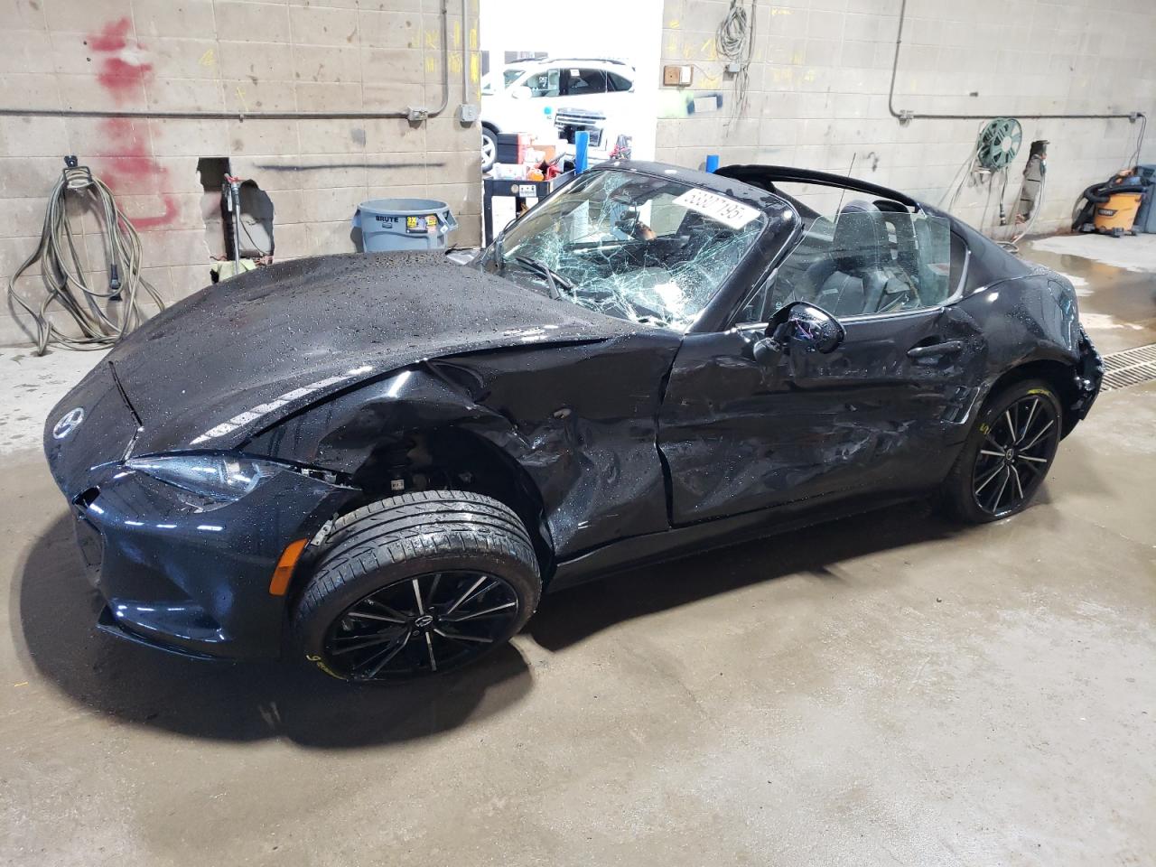 MAZDA MX-5 GRAND TOURING