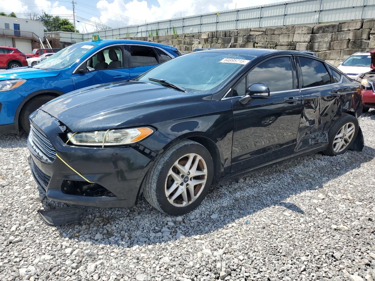 FORD FUSION SE