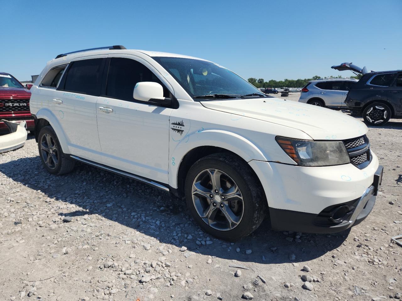 DODGE JOURNEY CROSSROAD
