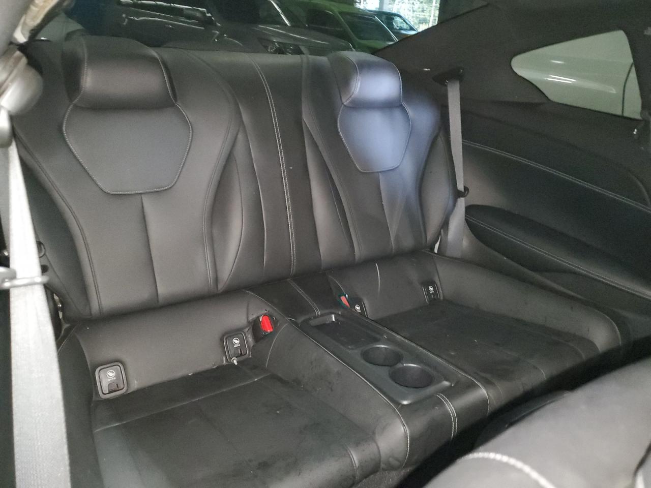 INFINITI Q60 LUXE 300