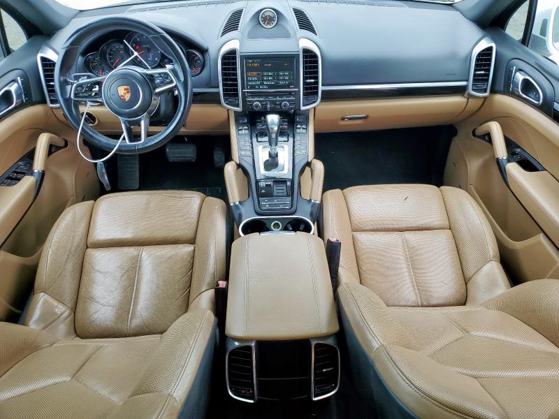 2016 PORSCHE CAYENNE WP1AA2A28GLA08786