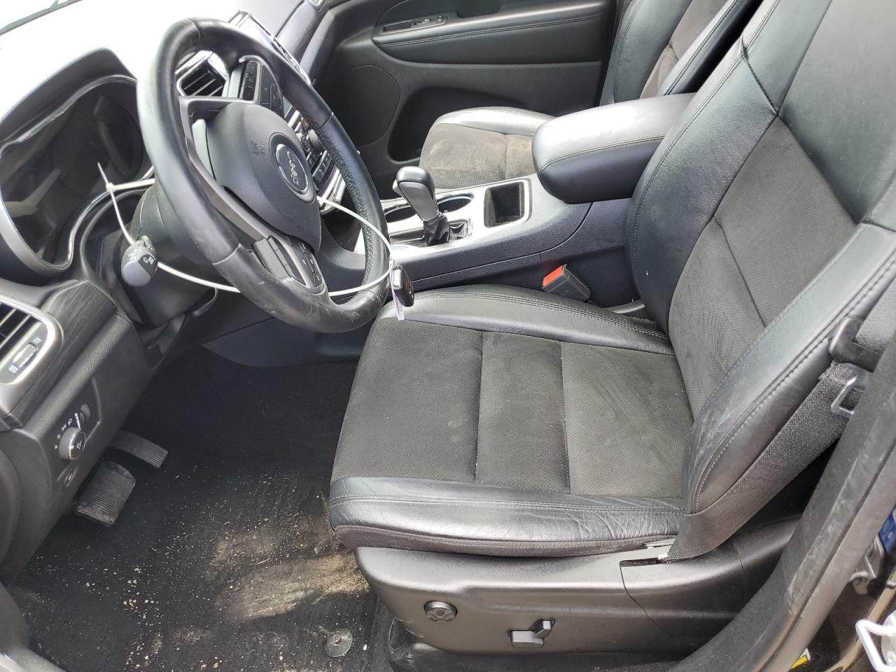 JEEP GRAND CHEROKEE LAREDO