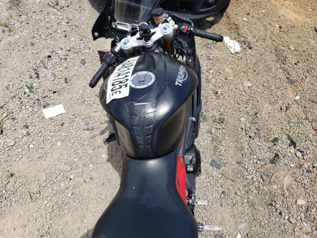 2017 TRIUMPH MOTORCYCLE DAYTONA675 SMTA02YK6HJ780227