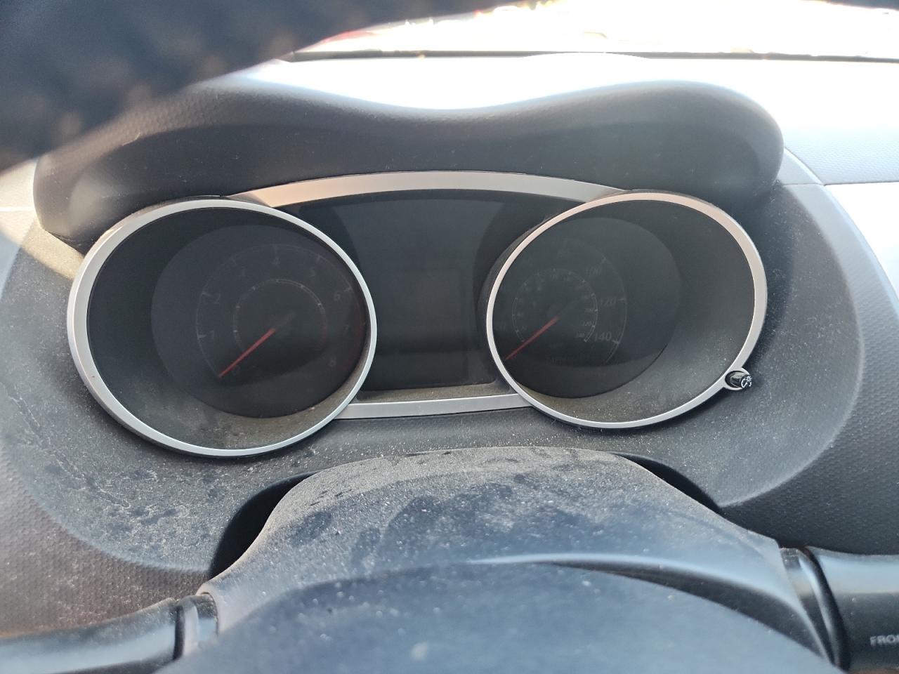 MITSUBISHI OUTLANDER SE