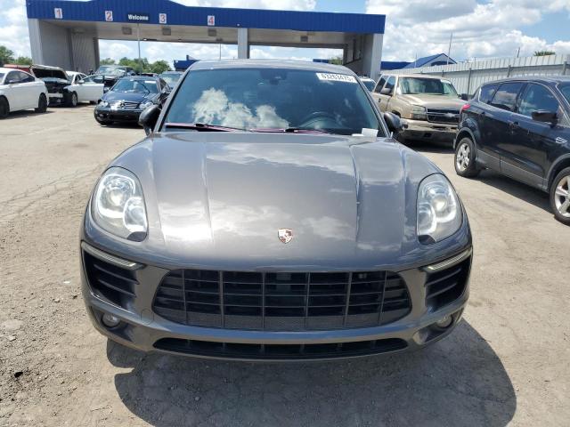 2017 PORSCHE MACAN WP1AA2A58HLB09077