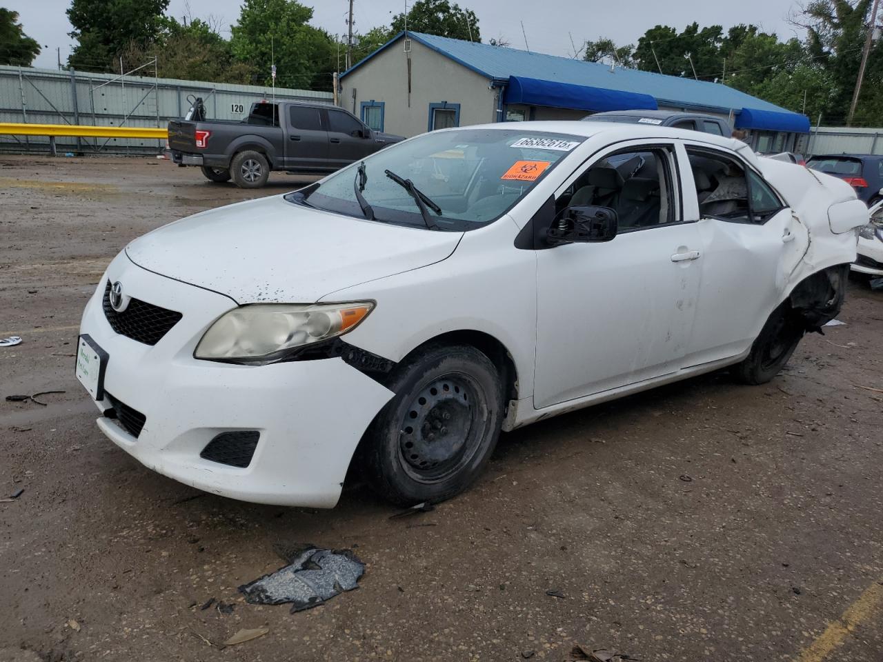 TOYOTA COROLLA BASE