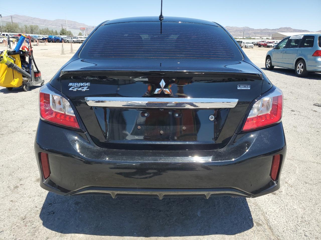 MITSUBISHI MIRAGE G4 ES