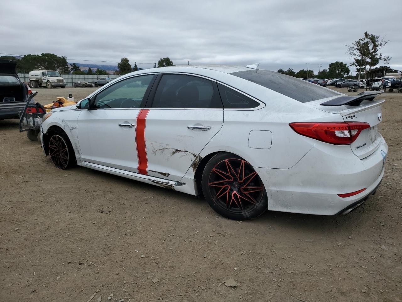 HYUNDAI SONATA SPORT