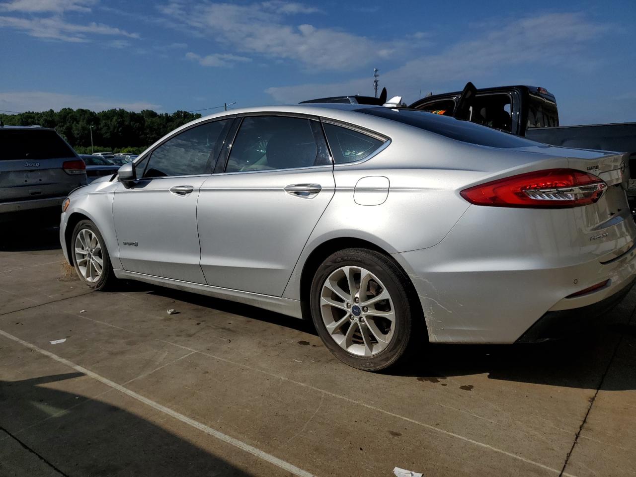 FORD FUSION SE