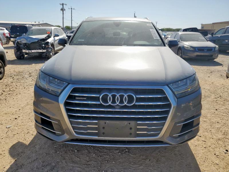 2017 AUDI Q7 PREMIUM WA1LAAF75HD038116