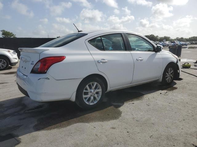 2018 NISSAN VERSA S 3N1CN7AP8JL809837