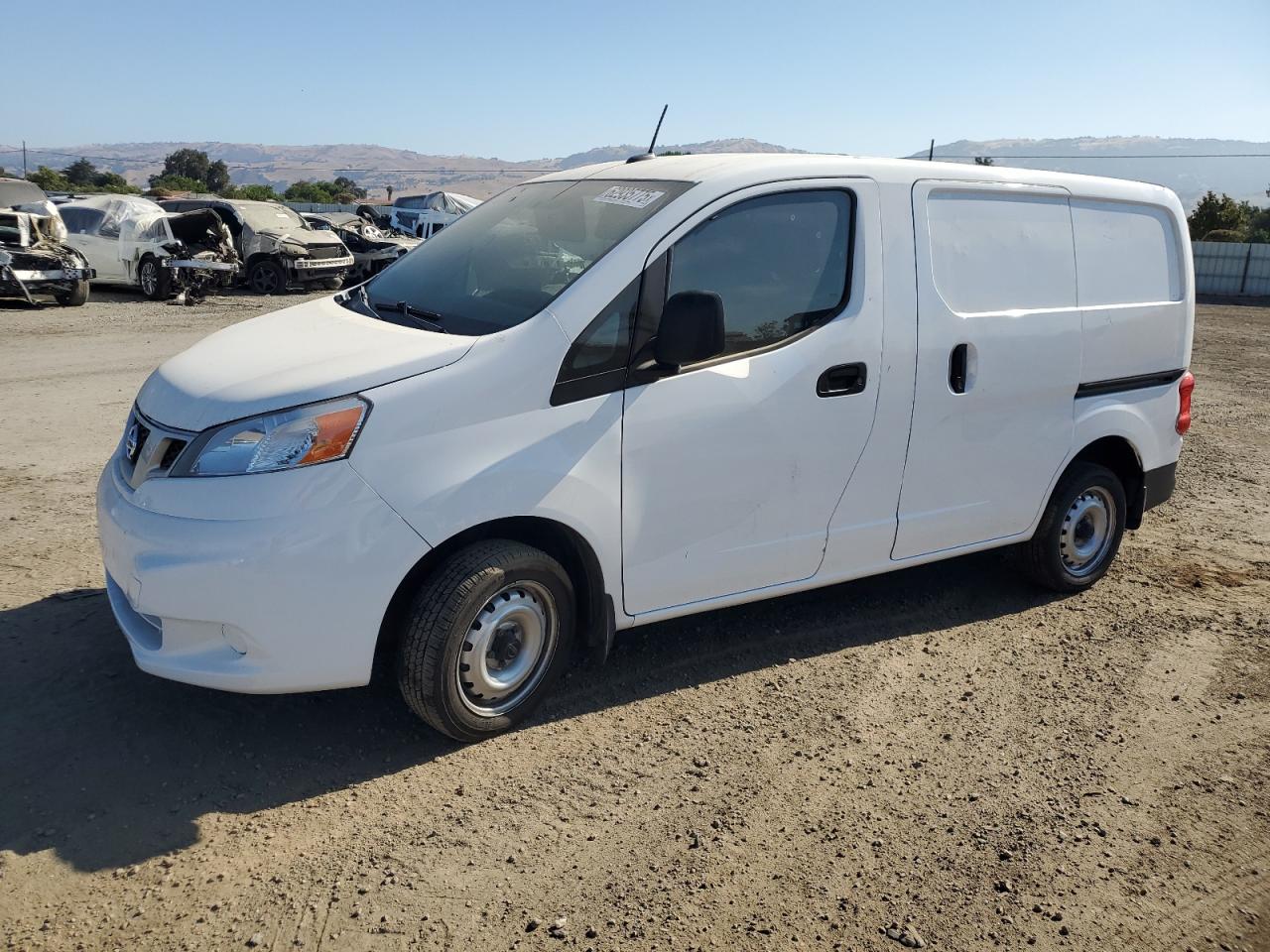 NISSAN NV200 2.5S
