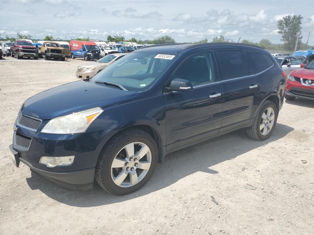 CHEVROLET TRAVERSE LT