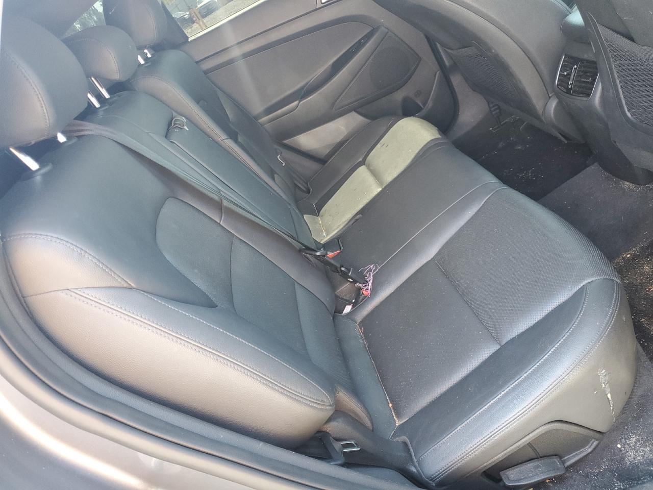 HYUNDAI TUCSON LIMITED