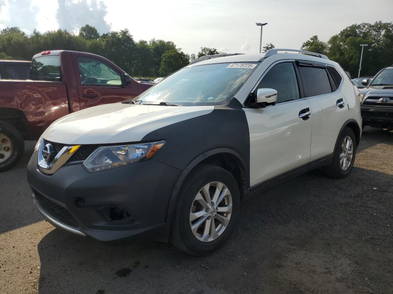 Lot #3208297157 2016 NISSAN ROGUE S