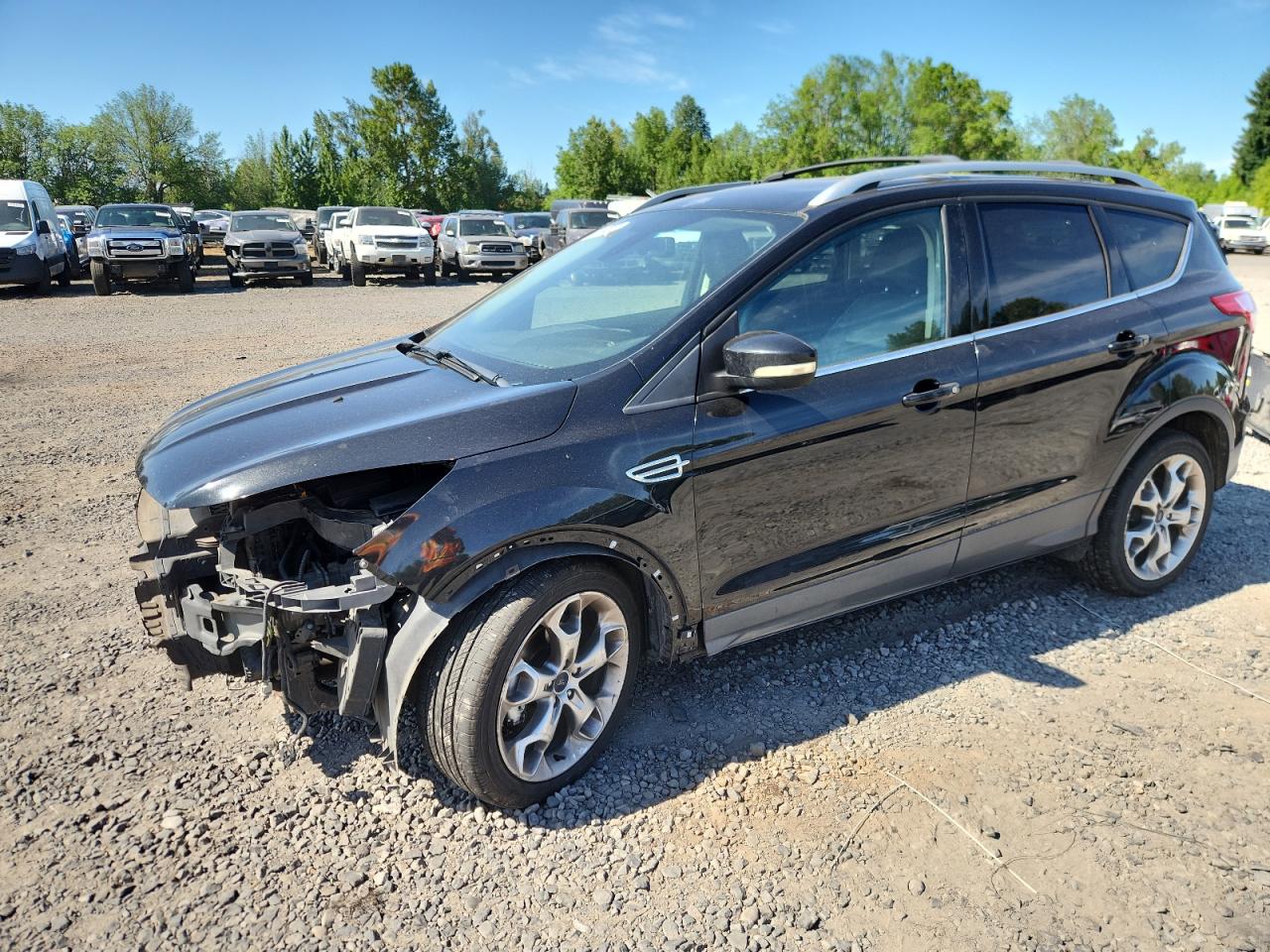 FORD ESCAPE TITANIUM