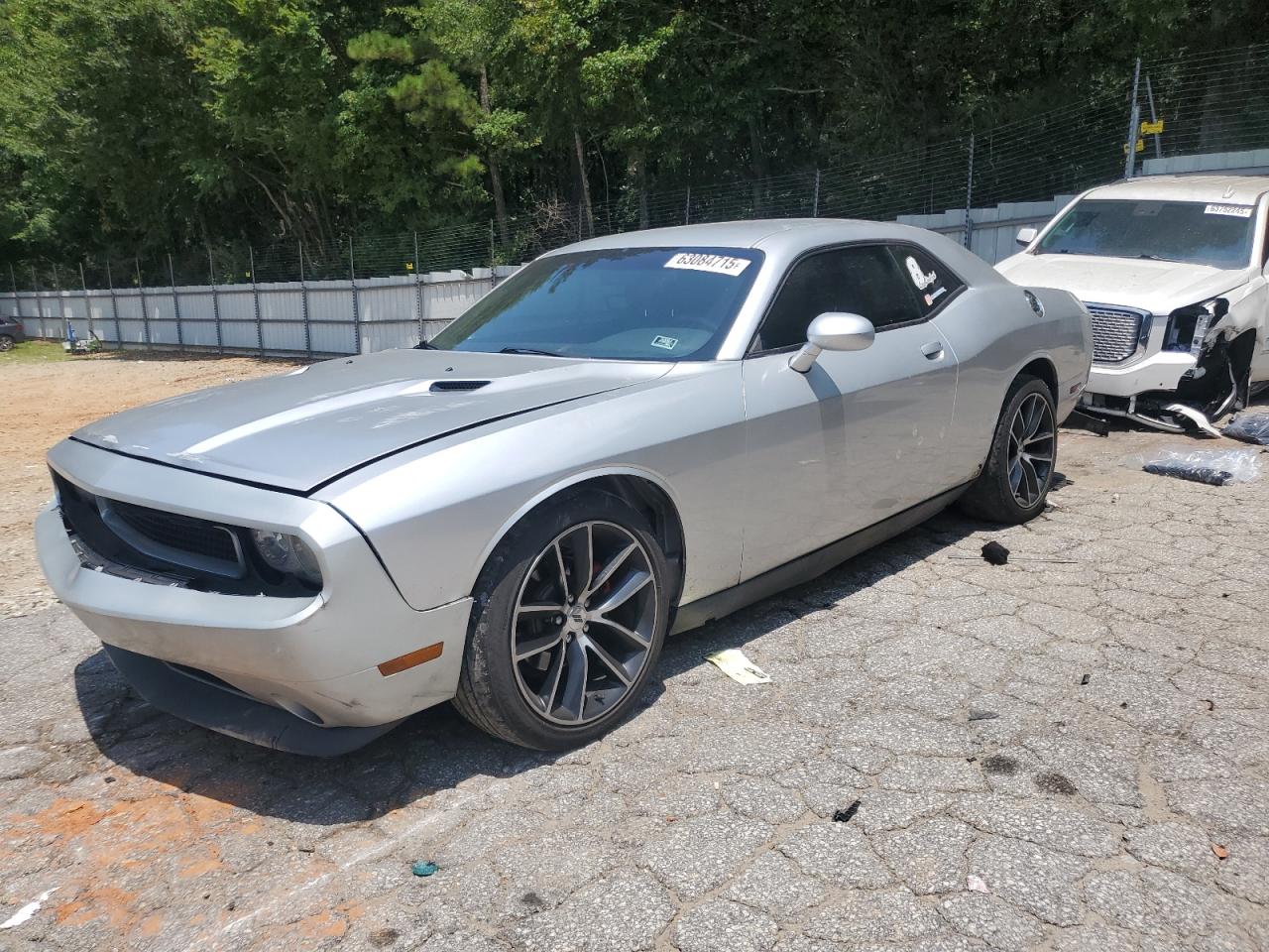  Salvage Dodge Challenger