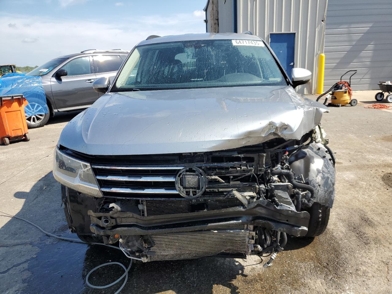 VOLKSWAGEN TIGUAN SE